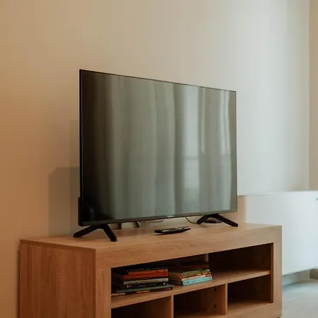 דירה Dantis Place Alpha1 *